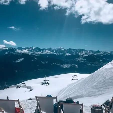 Apartment Mountain View With Parking & Fast Wifi