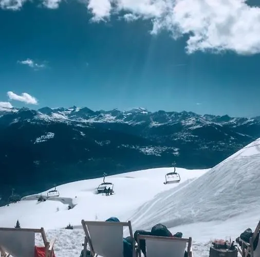 Appartement Mountain View With Parking & Fast Wifi